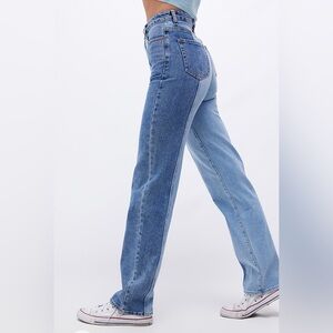 PacSun 90’s boyfriend split tone jeans